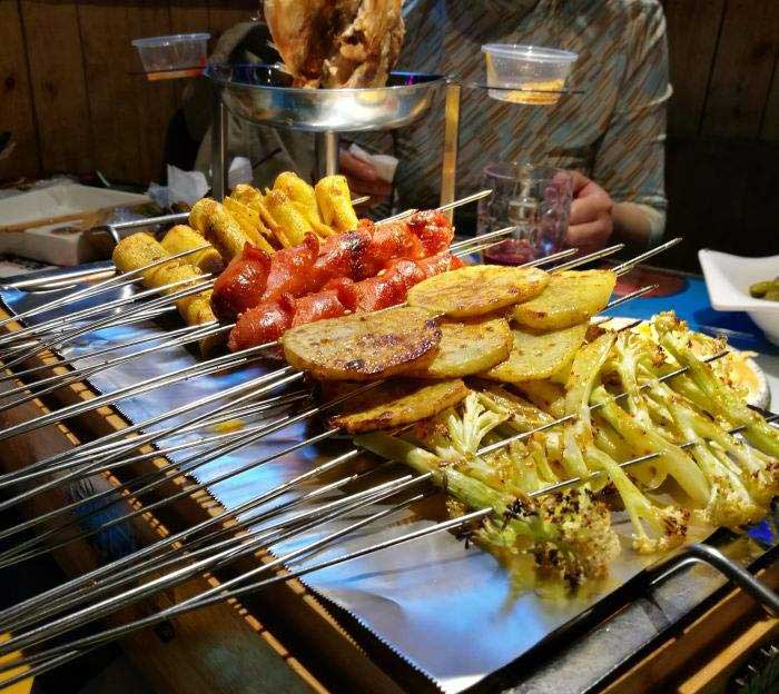 友好音乐烧烤吧